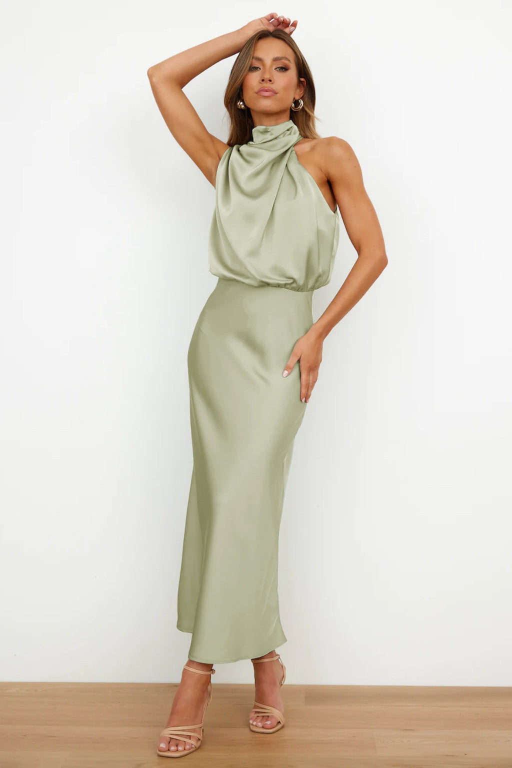 HANNAH | ELEGANT HALTER-NECK MIDI DRESS