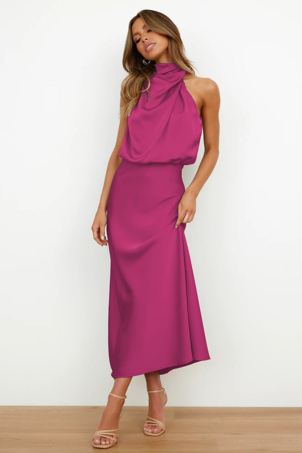 HANNAH | ELEGANT HALTER-NECK MIDI DRESS