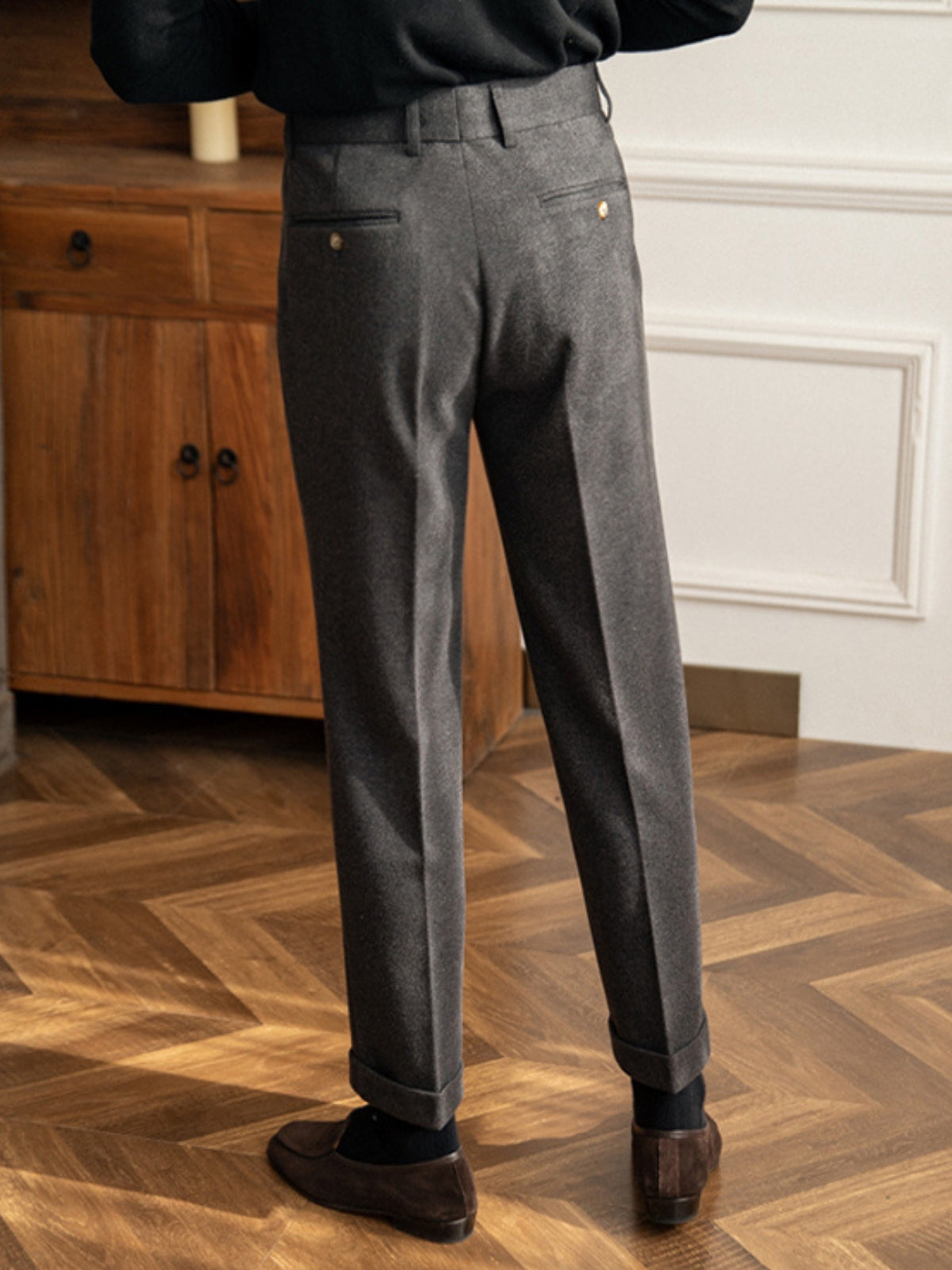 MV Classic High-Waist British Trousers